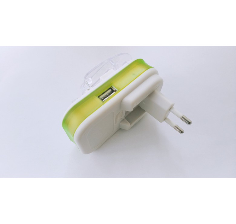 Універсальний зарядний пристрій HY02 з дисплеєм і USB Зелений