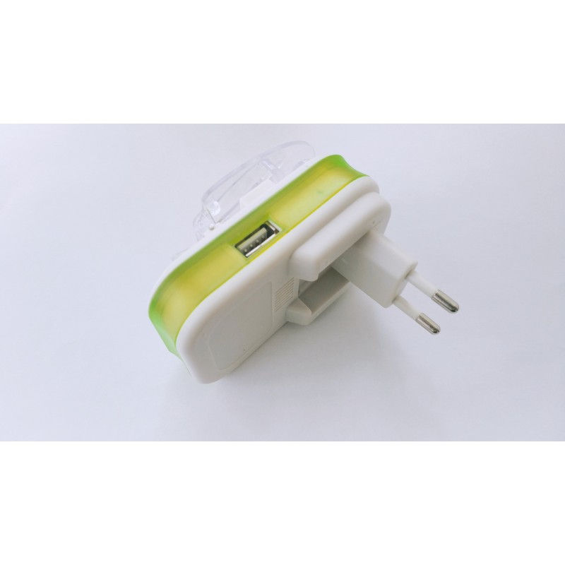 Універсальний зарядний пристрій HY02 з дисплеєм і USB Зелений