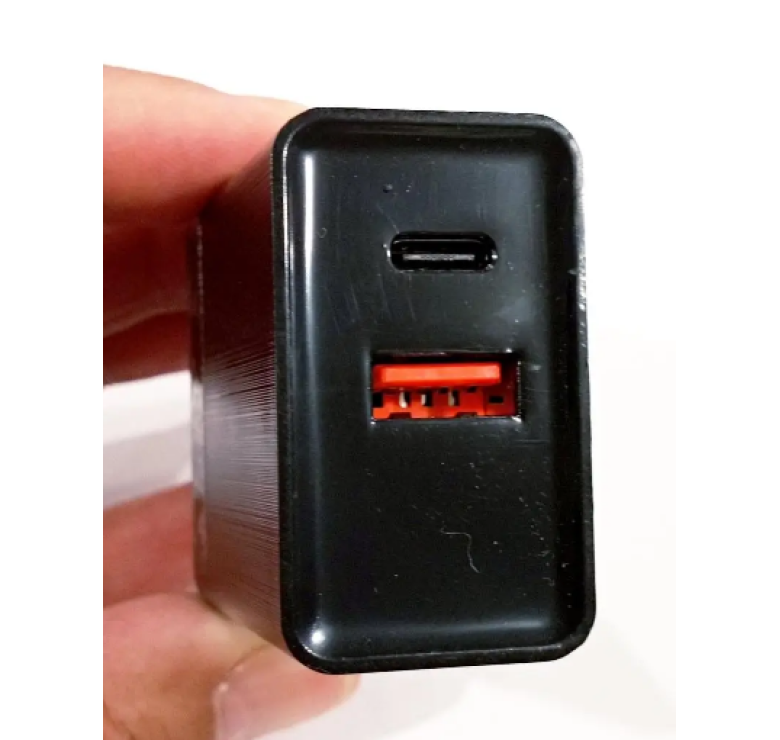 Зарядний пристрій AR-QC-PD / USB TYPE-C / Чорний