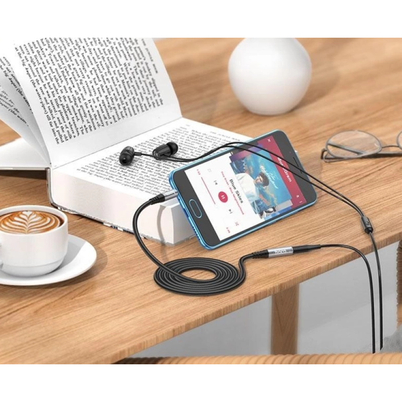 Аудио кабель удлинитель Hoco UPA20 / 3.5мм штекер на 3.5мм гнездо/ 1 метр / Черный