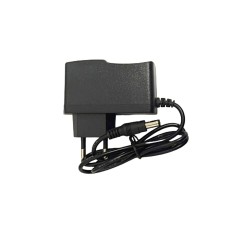 Сетевое зарядное устройство / Импульсивный адаптер / Зарядка 5V 1A / Черный