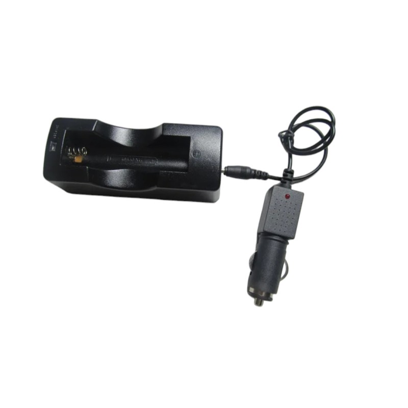 Зарядне для заряджання акумуляторів 18650 від прикурювача автомобіля \ Чорний