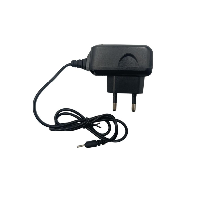 Зарядное устройство для Nokia 6101, 6303 (2 mm.) / Черный