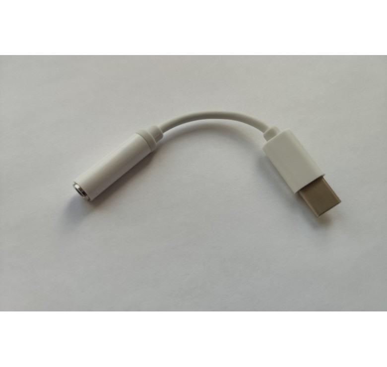 Перехідник для захищених смартфонів з type C на аудіо (AUX) 3.5 mm Білий