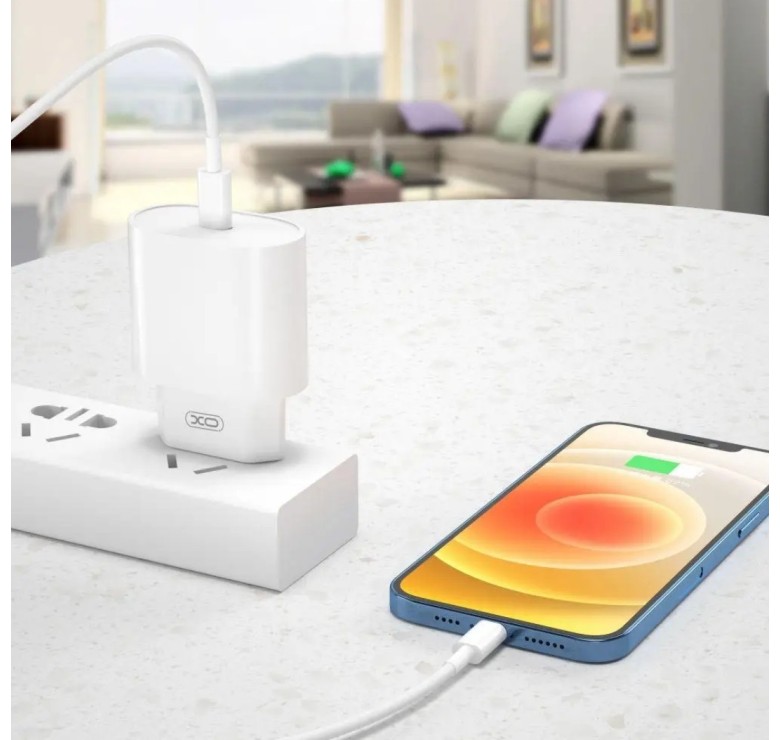 Блок питания XO-L81B Быстрая зарядка Quick Charge 3.0 / PD20W Type-C Белый