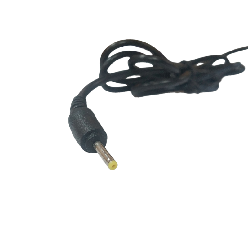 Зарядное от сети 2.5 * 0.7 мм. / 5 вольт 3 Ампера / 100 см. / Черный