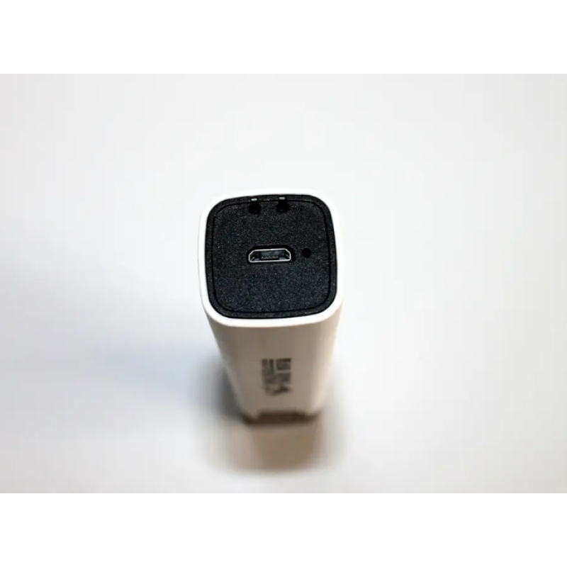 Фонарик ручной Smiling shark 617 светодиодный 1W / microUSB / Белый