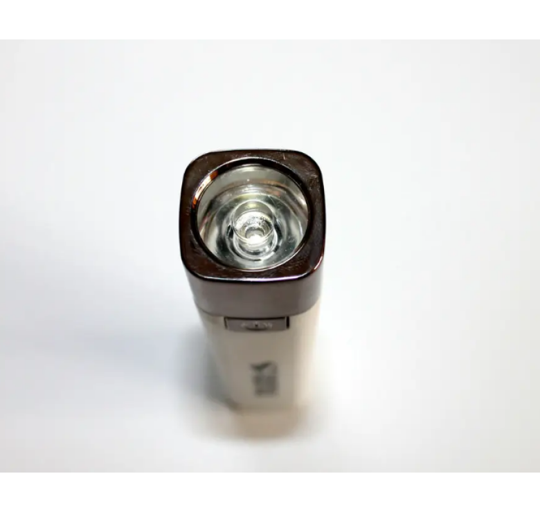 Фонарик ручной Smiling shark 617 светодиодный 1W / microUSB / Белый