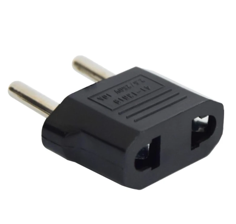 Переходник с американской вилки на европейскую 2.5/250V 10A / Черный